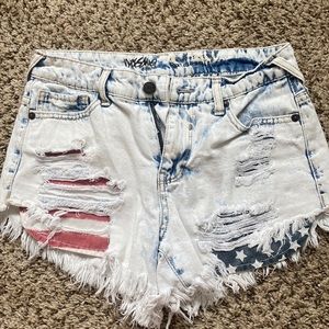 american flag shorts